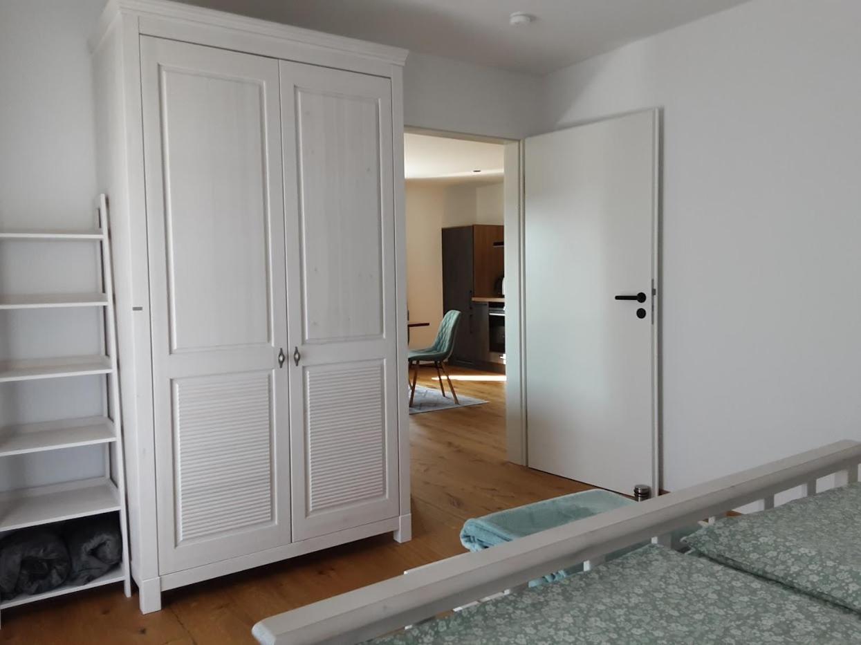 Ferienwohnung Poelzl Chieming Bagian luar foto