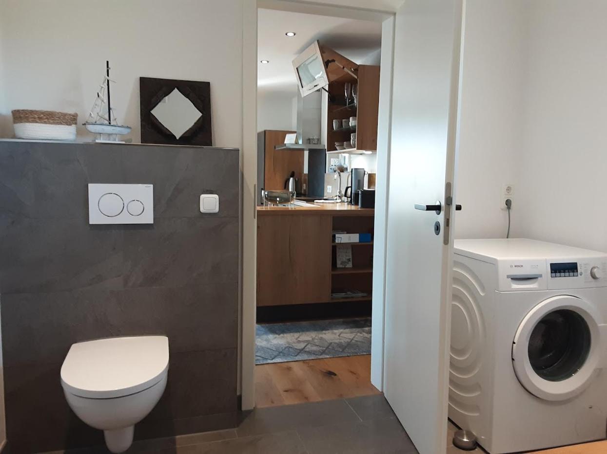 Ferienwohnung Poelzl Chieming Bagian luar foto